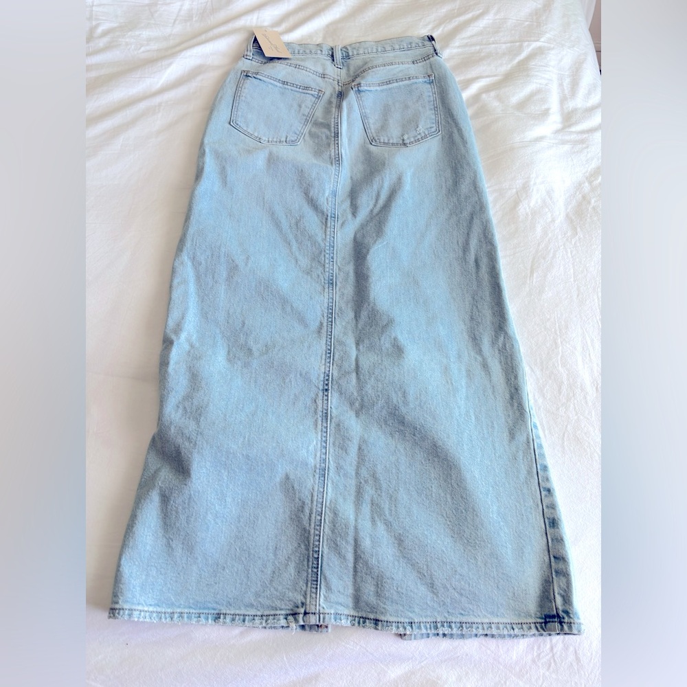 Universal Thread Blue Flare Jean Skirt, NWT! - Picture 5 of 6